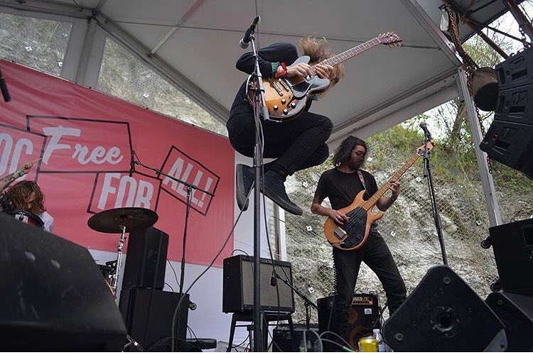 mystery_lights's tweet image. Good times Austin! What a wild week. Pre order our upcoming LP “Too Much Tension!” If you haven’t already! Out officially May 10th -  Link in bio. 
Next stop, NEW ORLEANS! 

📸by @TimGoessman