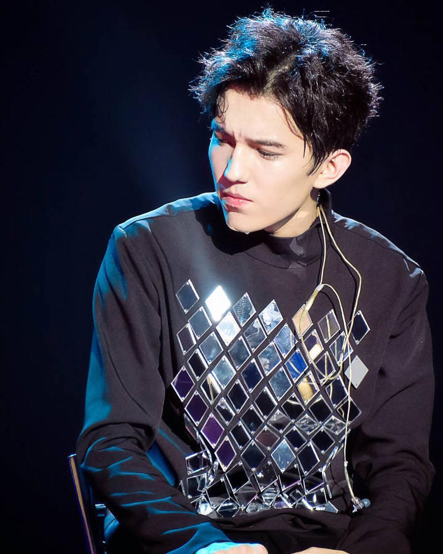 Димаш опера. Фото димаша кудайбергенова. Димаш. Димаш кудайбергенов. Dears димаша кудайбергенова.