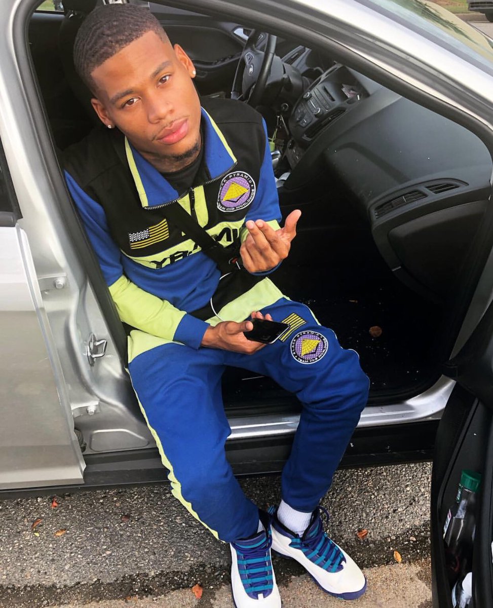 eat her like 2 scoops of ice cream