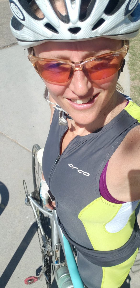 thedesertfox007's tweet photo. #desertfox played in the desert w 4.5 on trail with a turn around for 30.5 on the bike #sunshine feels great on my skin soaking up the sun seriously I am VitD deficient! Exhale and repeat ok maybe not but I have a 40k Sunday on the trail. #damgoodrun @AravaipaRunning #turning50 https://t.co/q7HHsvLhDE