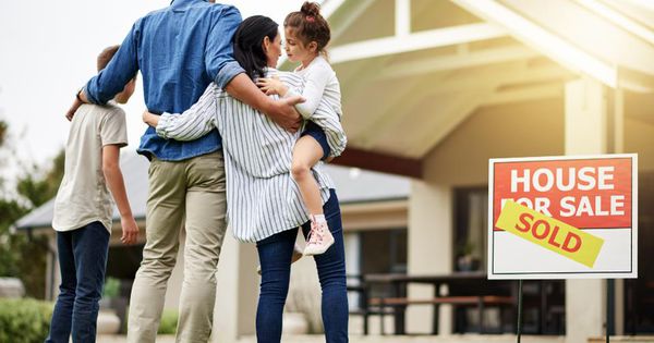 NazihRealEstate's tweet photo. Things are looking up just in time for the spring homebuying market to open! https://t.co/YBP4Sgcu8K https://t.co/2kGZefH2pZ