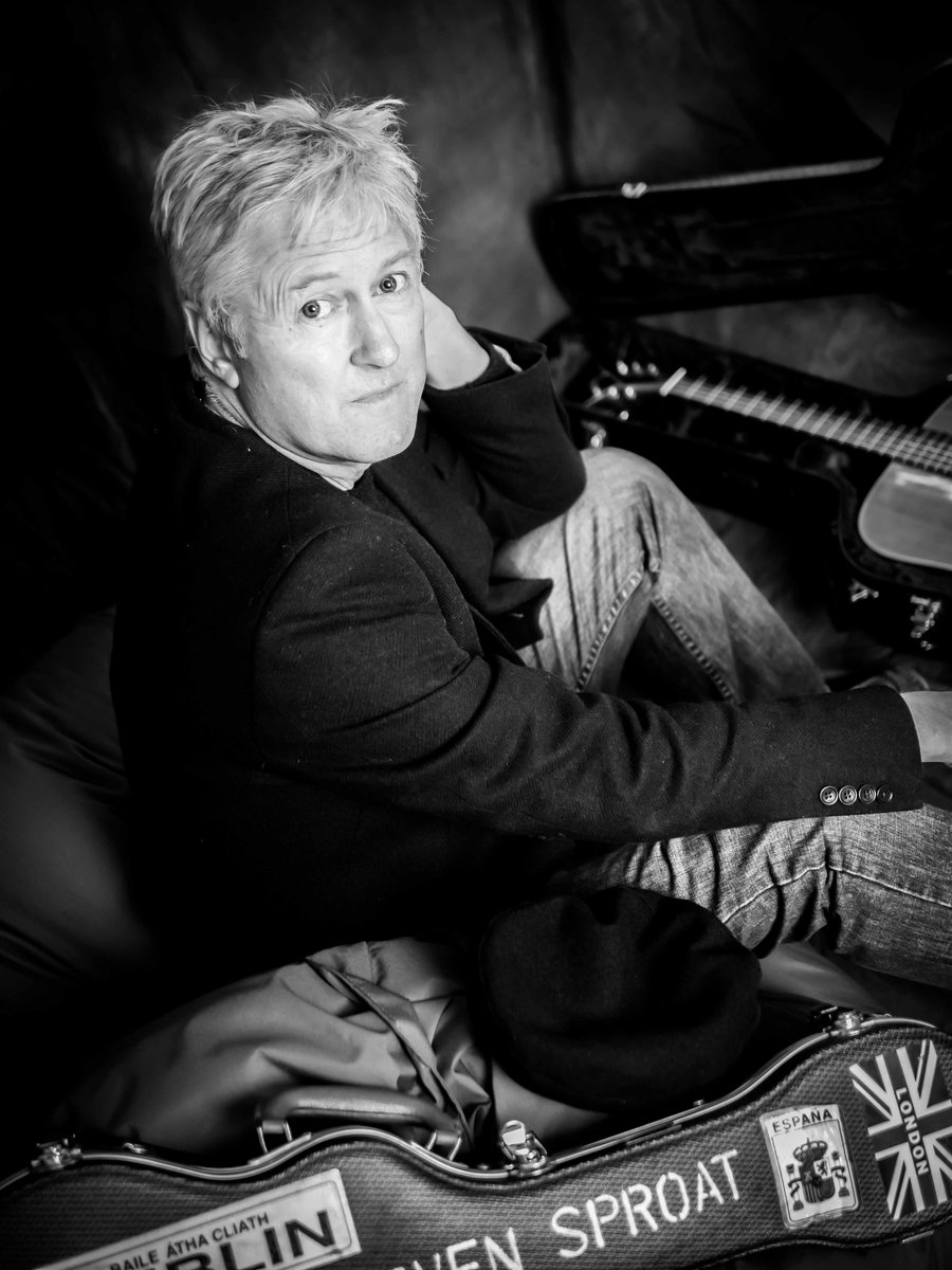 We have booked the amazing Steven Sproat to perform at this year's UFOW! Steven will also be holding his ever popular workshop: Introducing the Formby Split Stroke! Tickets: derricksmusic.co.uk/Search.html?se…
Tickets/Concessions and Camping:gowerheritagecentre.co.uk/whatson.htm