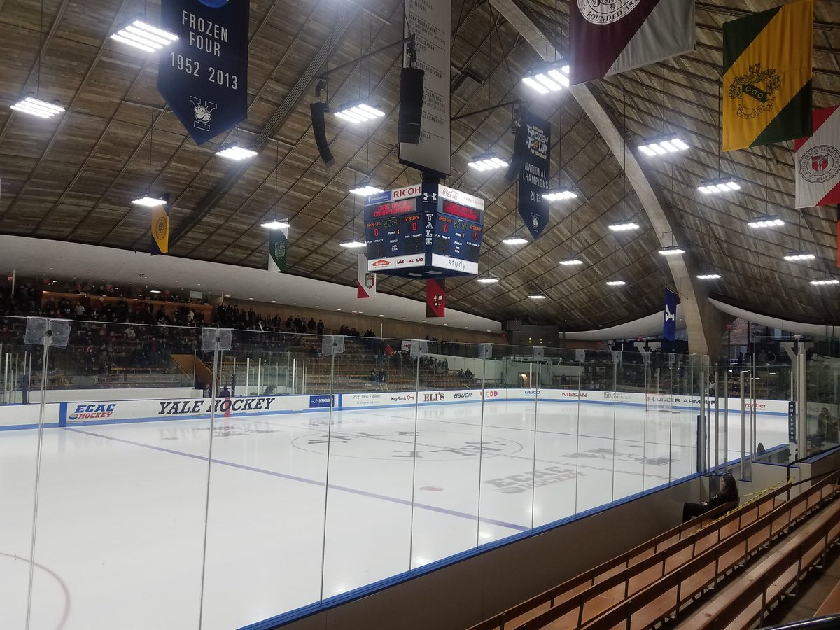 20 min away from the Gbury boys taking the ice at Yale for the CIAC D2 final!