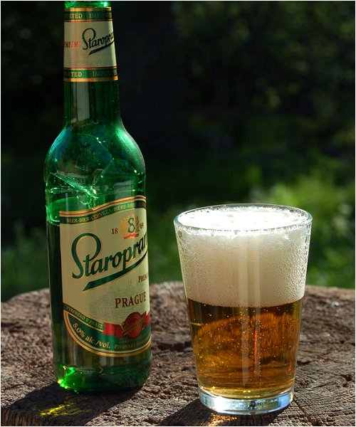 EuroBeerBlog's tweet image. Staropramen - Premium Lager
Style: Czech Pilsner
ABV: 5.0%
Origin: Prague, Czechia 🇨🇿
Website: staropramen.cz
Facebook: facebook.com/StaropramenGlo… …
Twitter: @Staropramen
EBB Czechia: europeanbeerblog.weebly.com/czechia.html