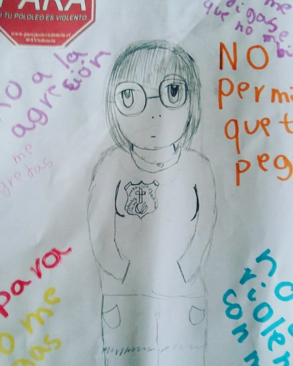 SViolencia's tweet photo. Nuestro dibujo ganador del Primer Taller-Concurso de Autorretratos para 7 Básicos en el Colegio Don Orione, Ñuñoa.
Trabajamos para erradicar la violencia en el pololeo y para fomentar los derechos de las niñas/niños. https://t.co/wFR85OBAKw