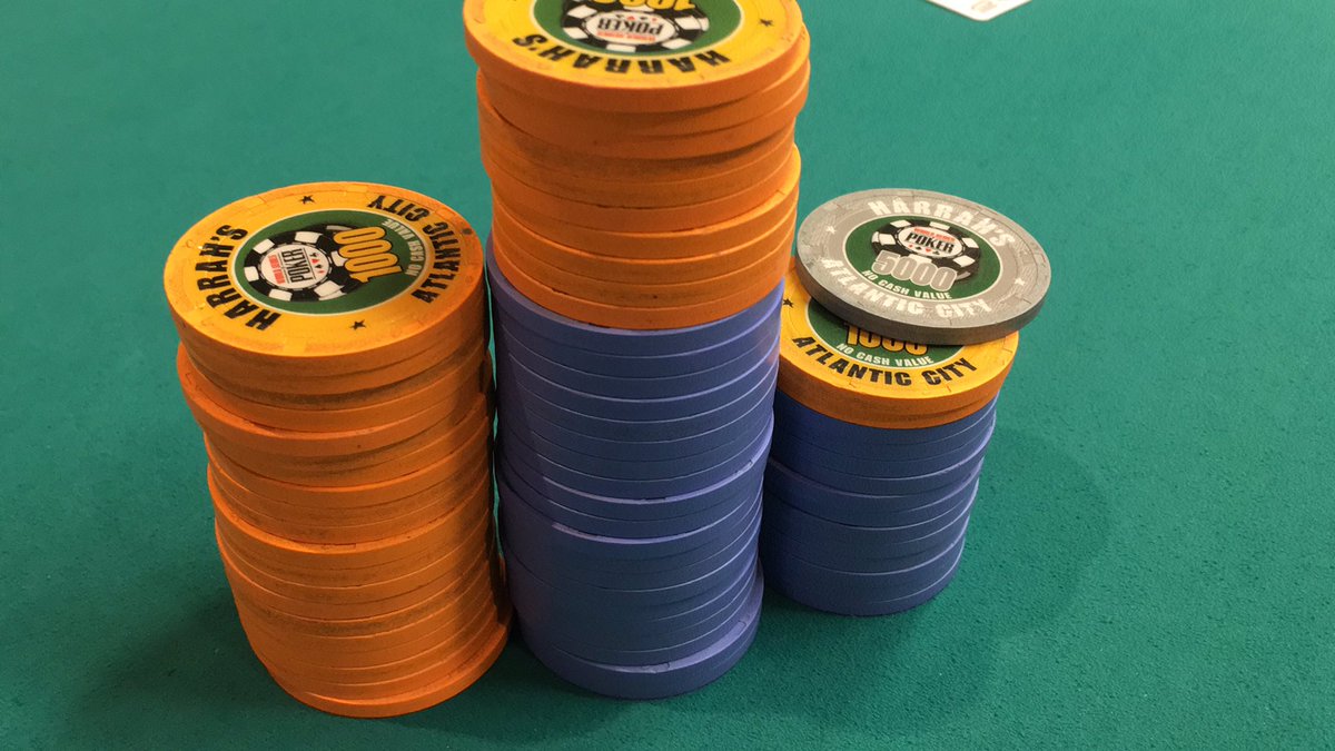 Upay4MyShoes's tweet photo. 53k going back to 6kbb and itm with 12 left! #spinmode https://t.co/NEpfJM9mFk