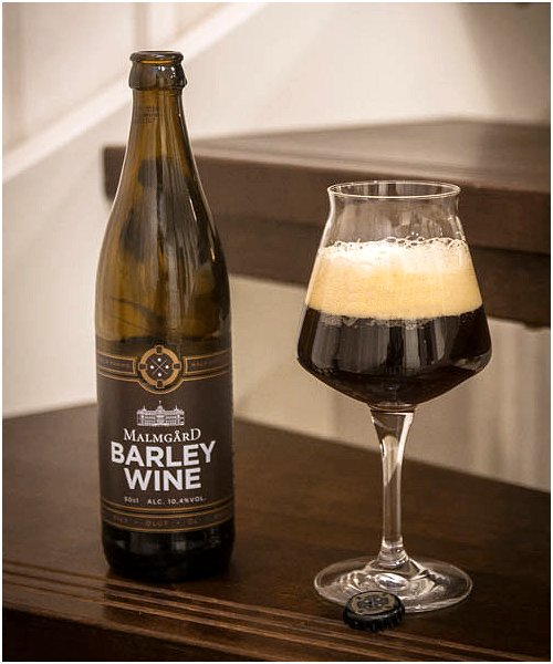 EuroBeerBlog's tweet image. Malmgård - Barley Wine
Style: English Barleywine
ABV: 10.4%
Origin: Malmgård, Finland 🇫🇮
Website: malmgard.fi 
Facebook: facebook.com/malmgardpanimo 
Twitter: @MalmgardBrewery 
EBB Finland: europeanbeerblog.weebly.com/finland.html