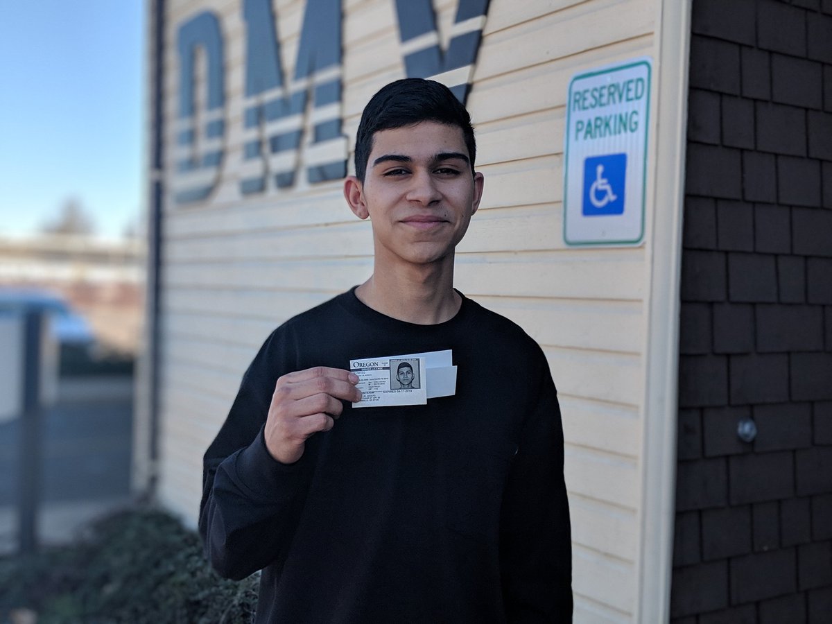 _eli_o's tweet photo. They grow up so fast 🙏🏼😫#Finallylicensed https://t.co/LAo43Qgp7g