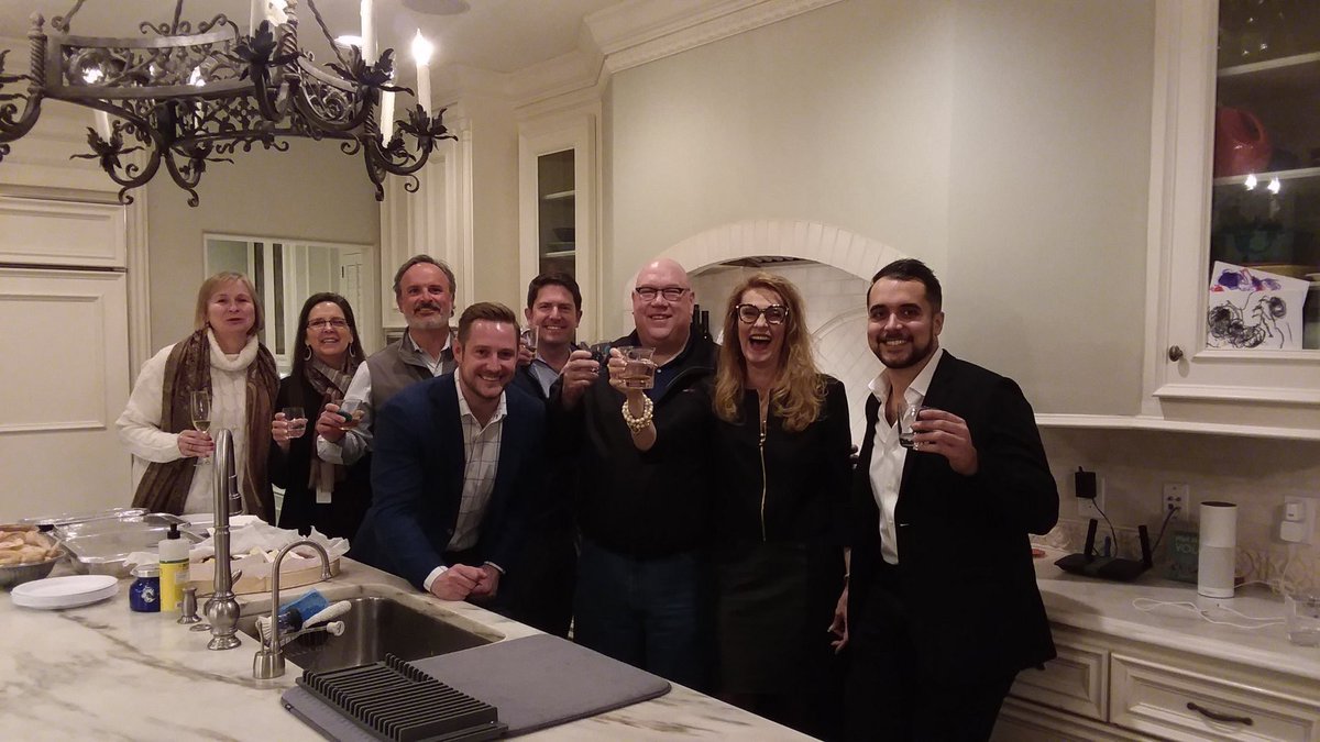 ClarkHillLaw's tweet image. From #TechnologyBall: we love our CIO Joan Holman’s sense of community, both professional and personal.

Original post: facebook.com/47626961913962… - @TechnologyBall