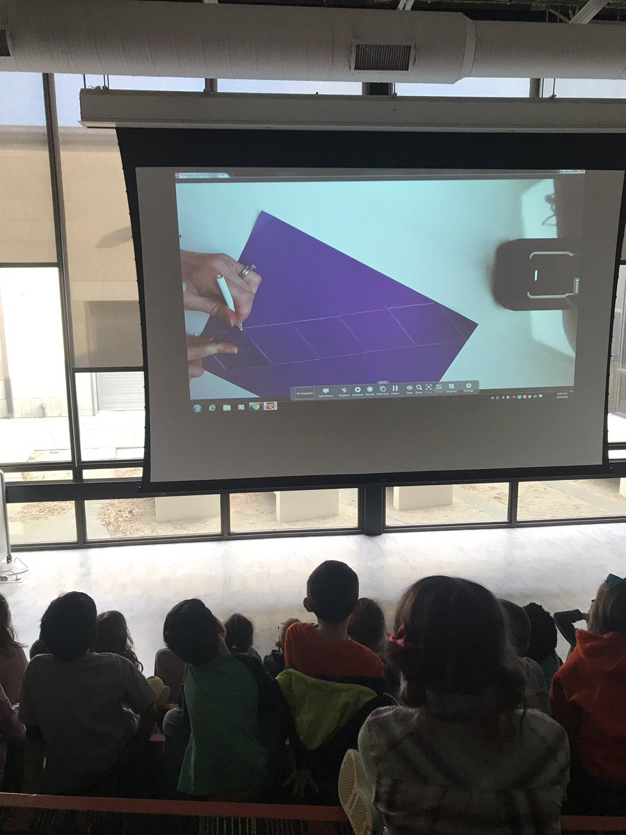 kristen_russo2's tweet photo. What a wonderful field trip to Mayfield’s Innovation Center! First, we learned about tessellations from our very own Mrs. V @MayfieldTI #MyChoiceMayfield https://t.co/YHUwiMXBIV