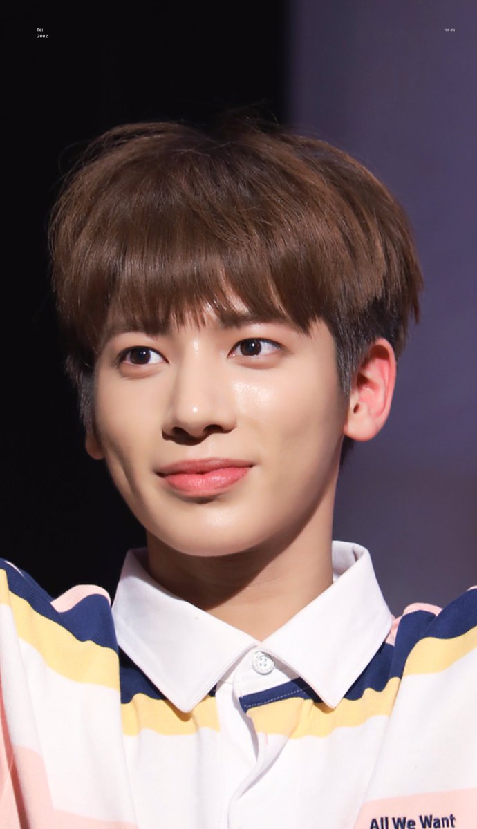 To20020205's tweet photo. 190316 신촌❣️
Treasure Taehyun♥️ 
#강태현 #태현 #TAEHYUN

#TOMORROW_X_TOGETHER 
#투모로우바이투게더
#TXT
@TXT_members https://t.co/aXEHINnYye