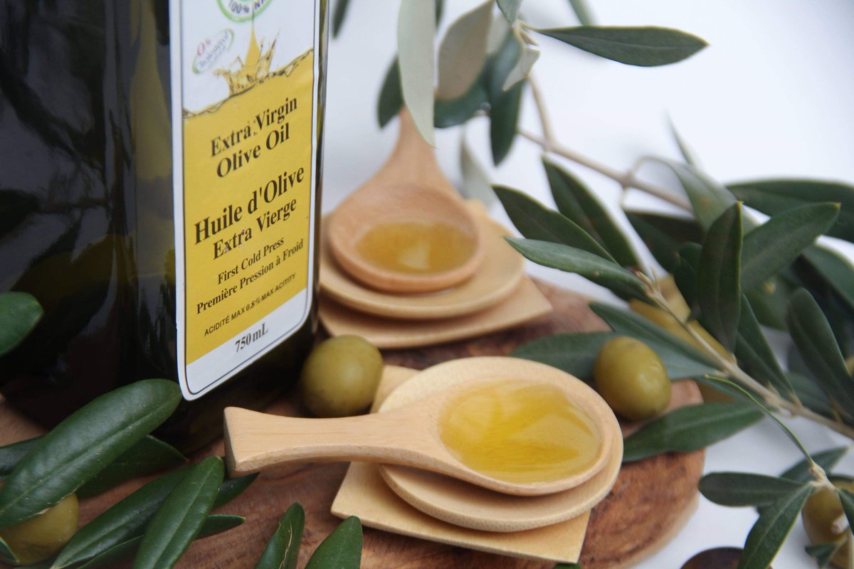 AkramFourati2's tweet image. Our extra virgin olive oil
Very delicious !!
#oliveoil #oliveoilimport #newstyle #foodwholesaler #foodretailer #foodindustry #healthiest #extravirginoliveoil #bestseller #Tunisia #oliveoilindustry