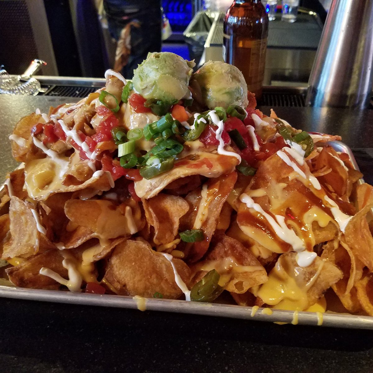MsStewartc's tweet photo. Best nachos ever!! Great atmosphere and friendly staff!! Blake Shelton's Ole Red Restaurant in Gatlinburg...you have to go!
#oleredgburg https://t.co/OrtF0aVQoX
