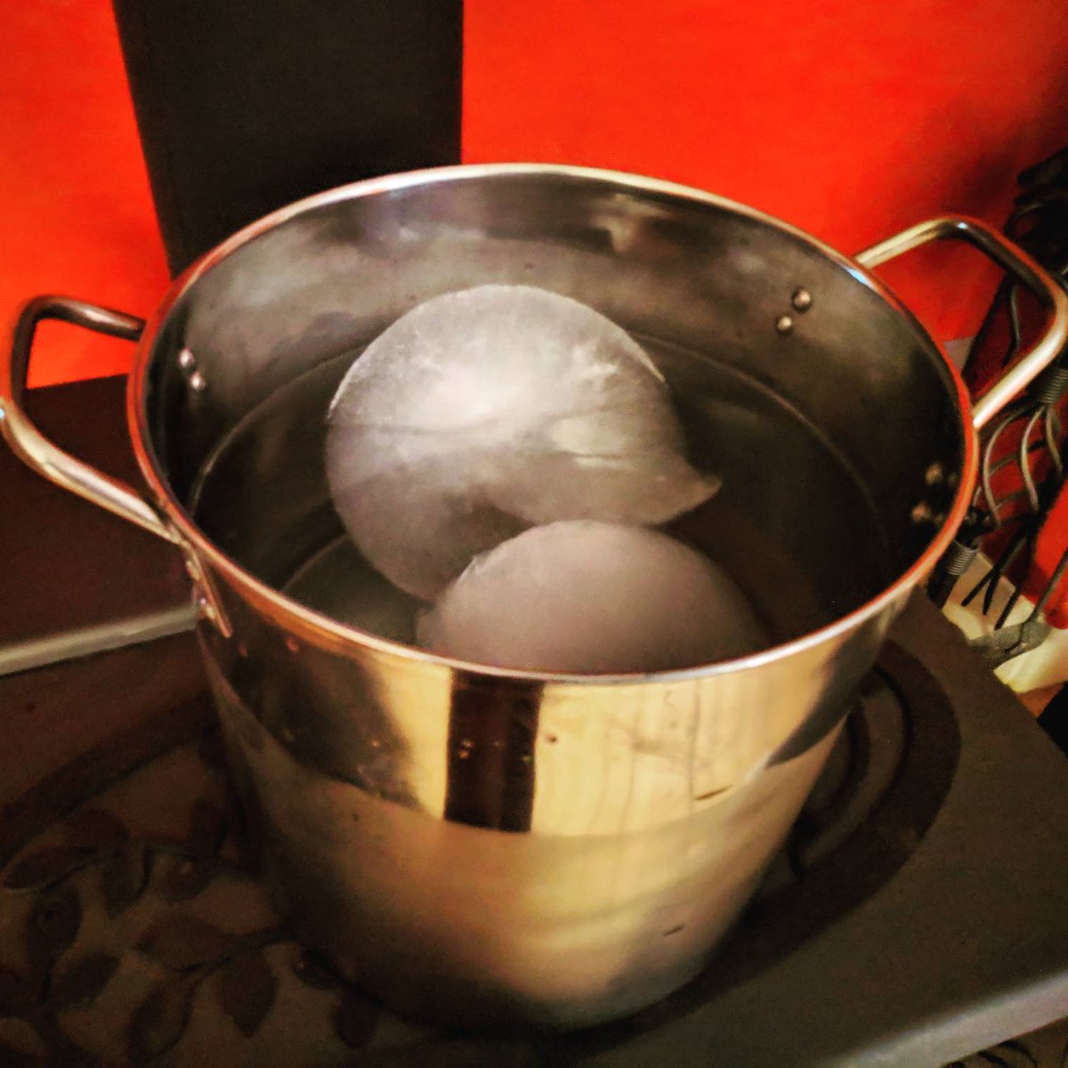 TheRealVoiceMel's tweet photo. Just collected nearly two gallons of sap from our trees. Boiling on the wood stove. Let's see what happens...
#maple #maplesyrup #sap #signsofspring #maplesugar #sugarmaple #rootedinvermont #rootedinvt #Vermont #VermontLife #thisisvermont #thisisvt https://t.co/Mkn6xJzci1