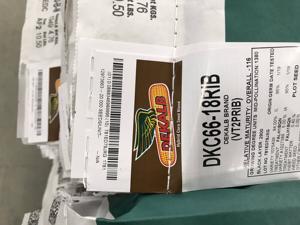 Clayton_A_Mai's tweet photo. Finally got out of office &amp; into seed shed today!

Watch for these NEW 2019 DKC corn products in our local DEKALB PLOTS! https://t.co/aEfhJKeg73