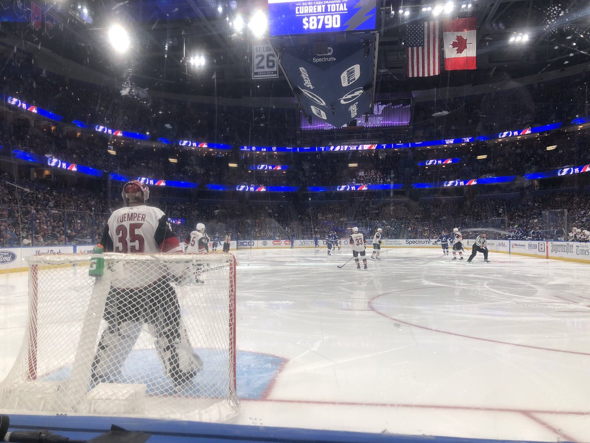 leslieherrion's tweet image. Amazing! Robert is loving this! Go Bolts! #ontheglass #hockeynight #TampaBayLightning #GoBolts