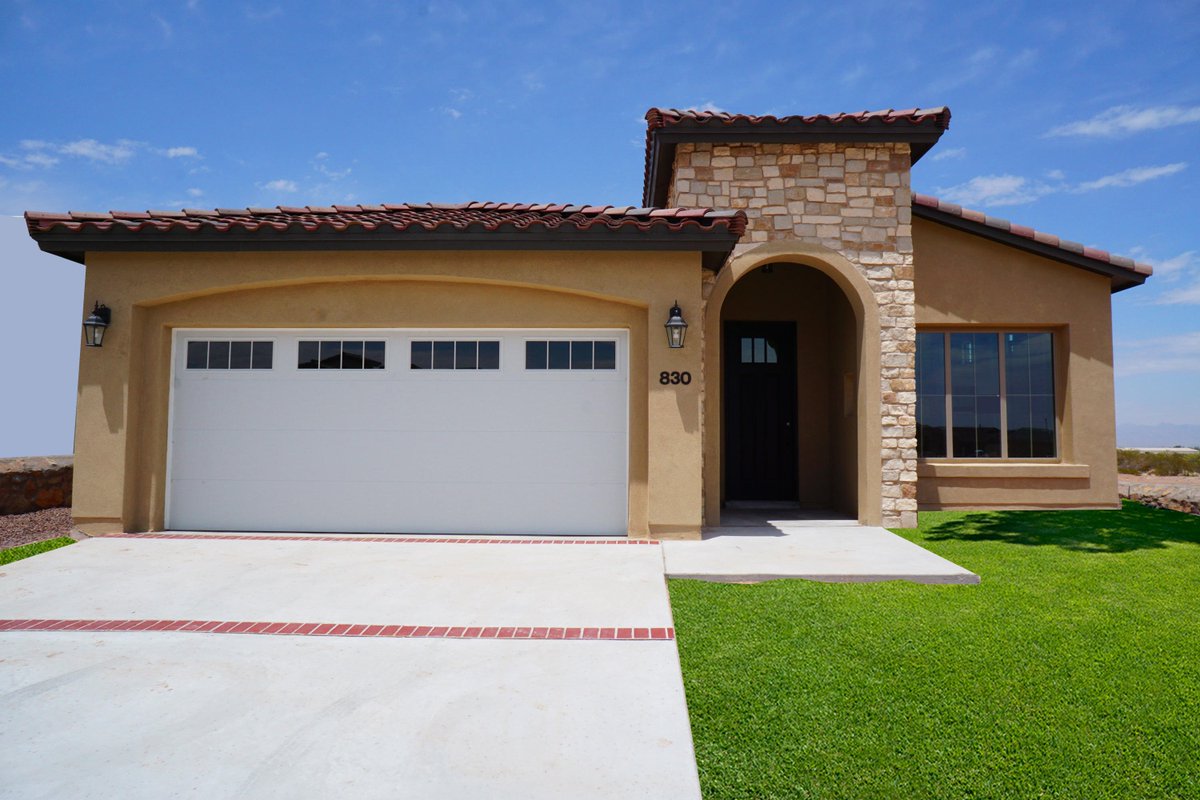HRG_Real_Estate's tweet photo. Palo Verde Homes- Mission Ridge
A Tuscan inspired design featuring the best in living with granite counter tops in all kitchens/baths, ceramic tile, berber carpeting, custom plantation window shutters, and more! #harrisrealestate #HRG #paloverdehomes https://t.co/whKjB0D332 https://t.co/RwpRUhdI74