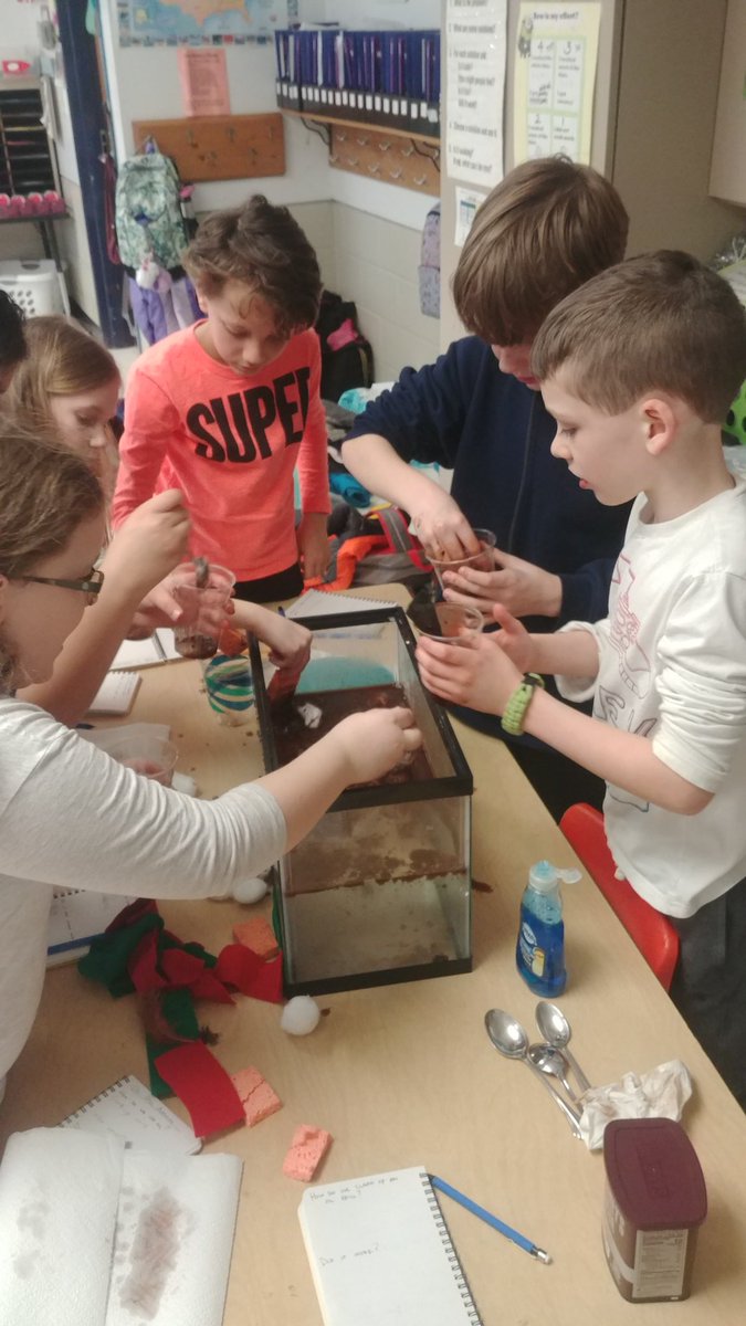 MIT_BIG's tweet image. The 6-week Ocean Exploration Club wrapped up last week! Conceived by three @WHOI #JointProgram #gradstudents and advised by scientist @AmyApprill, 3rd and 4th graders loved the weekly hands on activities! #STEMoutreach #MITWHOI #broaderimpacts