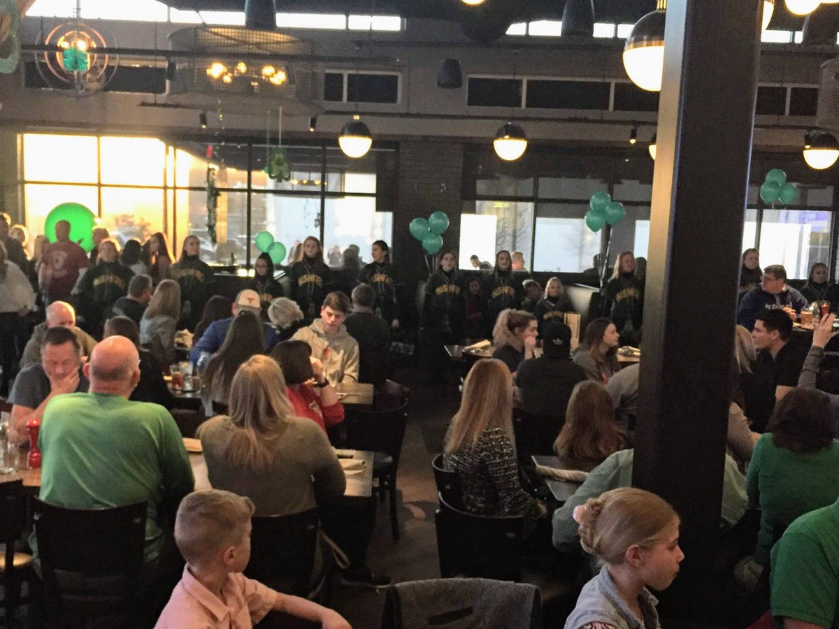 InishfreeDallas's tweet photo. Enjoy #irishdance this #StPatricksWeekend with #InishFree performances! https://t.co/yKbIYDqSDX