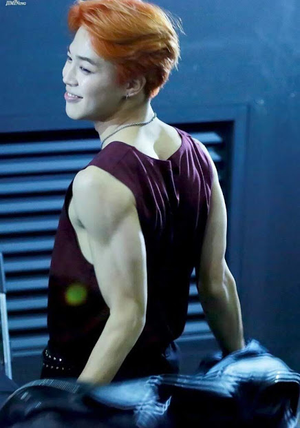 he smiles and then ATTACKS WITH ARMS  #JIMIN  