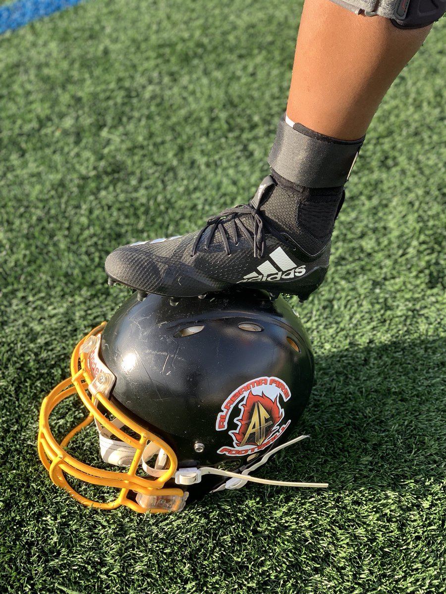 AlabamaFire's tweet image. Alabama Fire proudly repping for Adidas and Riddell!!!! #ALFIRE #WNFC #ADIDAS #RIDDELL @RiddellSports @adidas @wnfcfootball