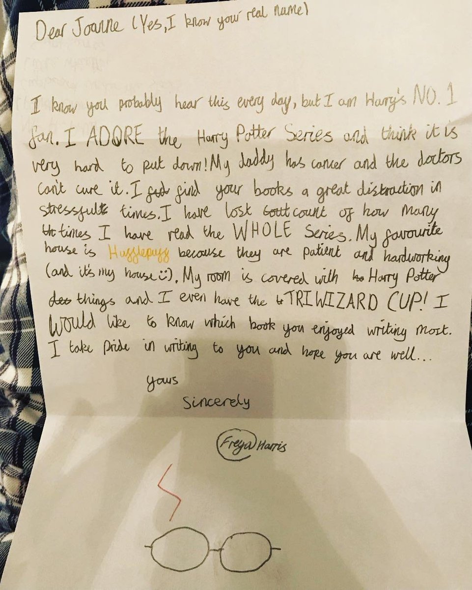 Twitterverse, we need your help! One of our student's daughter is going through a tough time and has written a letter to <a href="/jk_rowling/">J.K. Rowling</a>. Get sharing and hopefully we can make this little girl's day ❤️ ❤️  #pleasereplytofreya #twitterdoyourthing #goherts