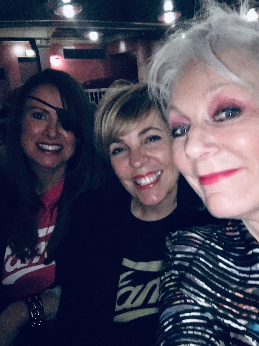 Oh my days <a href="/famemusicaluk/">Fame UK Tour</a> <a href="/LiverpoolEmpire/">Liverpool Empire</a> was amazing !! The whole cast was brilliant <a href="/MicaParisSoul/">Mica Paris</a> your song was beautiful !! We cried ...  a real feel good night we left singing 🎶<a href="/AndreaAndrews21/">Andrea Andrews</a> <a href="/eggness581/">Jo Stevenson</a>