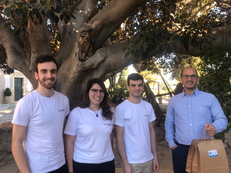 hellokwee's tweet photo. Yesterday we had the pleasure of talking with @antor and @andres_pedreno about our project and the tech industry in general. It was very insightful! They also gave us a prize for winning the HashCode at @TorreJuanaOST and we couldn't be happier!

https://t.co/C5mjEqLe3E https://t.co/LUvs48m8d8