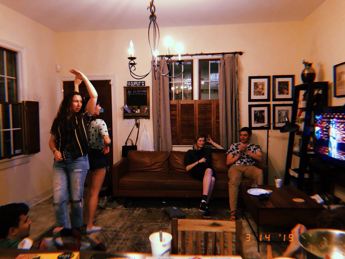 candycainer's tweet photo. Gonna miss some rad friends but ready for much needed adventure #solongusa https://t.co/vT9Maj78Tv