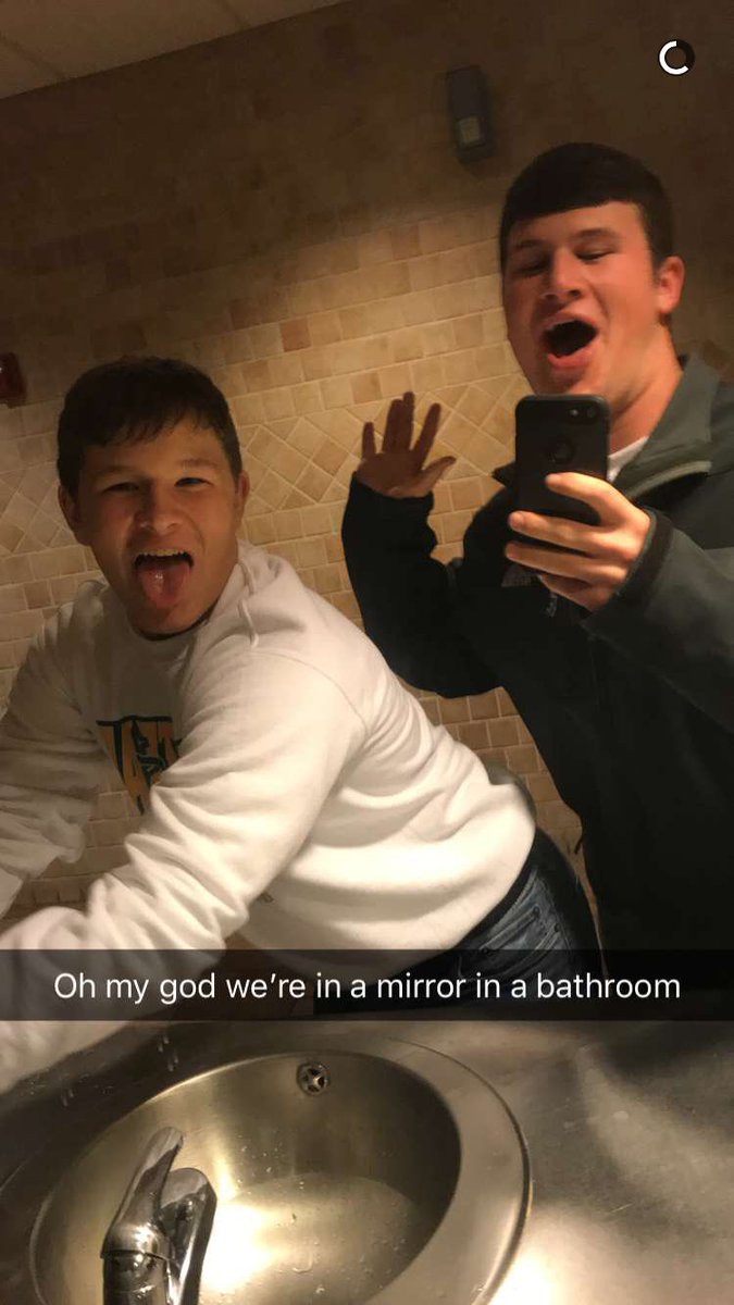 AFrancoia's tweet photo. happy birthday Chase! @ChaseSabers https://t.co/ZEpQl20ely