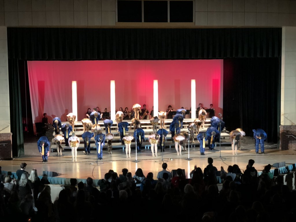 hhsmhsFOC's tweet photo. Midlothian Just For Show!!! https://t.co/uh1vXGJxYd