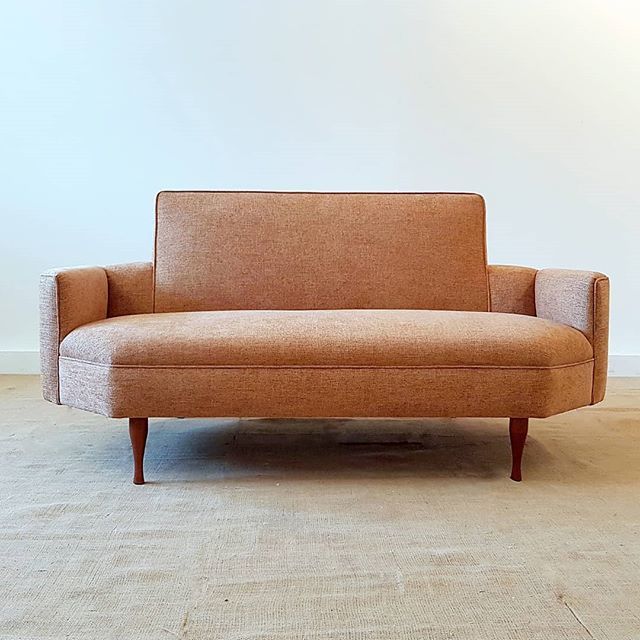 WorkshopDsgns's tweet photo. One of the more curious shaped pieces we have encountered over the years. Great proportions and pleasing lines on this one - and much older than it looks.

#aginggracefully #workshopdesigns #settee #vintage #midcentury #winnipegcustomupholstery #pinteres… https://t.co/XRdSRIIs15 https://t.co/W7HcD0ra0r