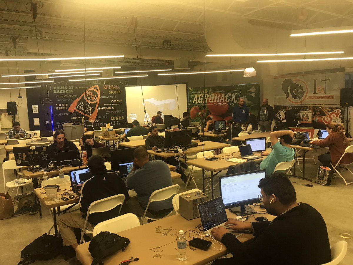 Engine-4 tweet media