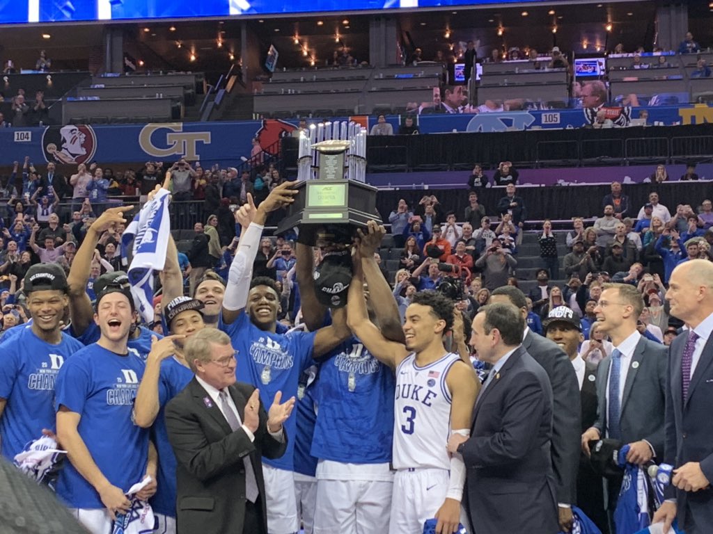 dukebasketball's tweet image. .@DukeMBB raises its 21st ACC championship trophy