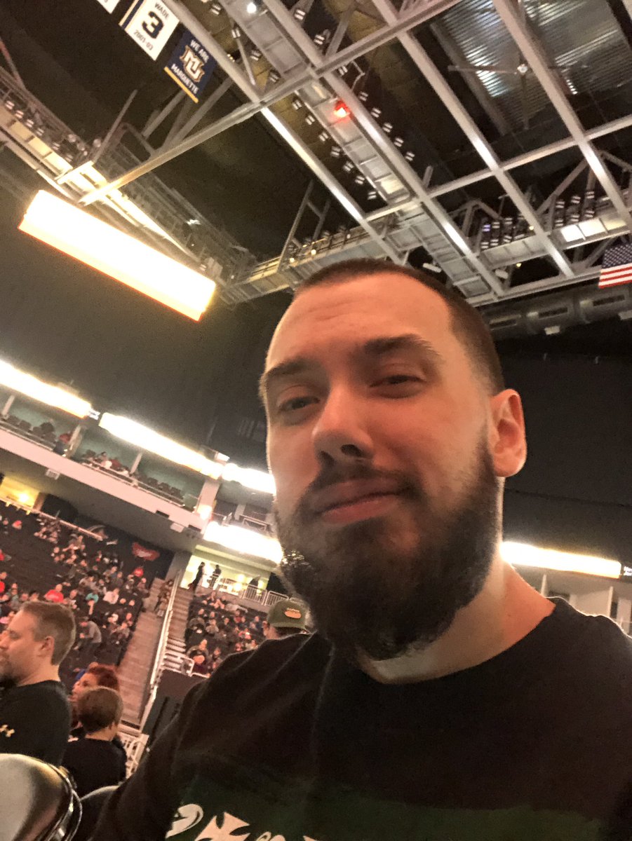 mannyBgood72's tweet photo. Max don’t have a Twitter but #WWEMilwaukee https://t.co/d8aUJHV0gi