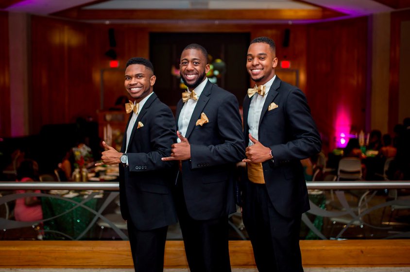 schLEEpington's tweet image. 4 years in this thang. #Alphaversary
