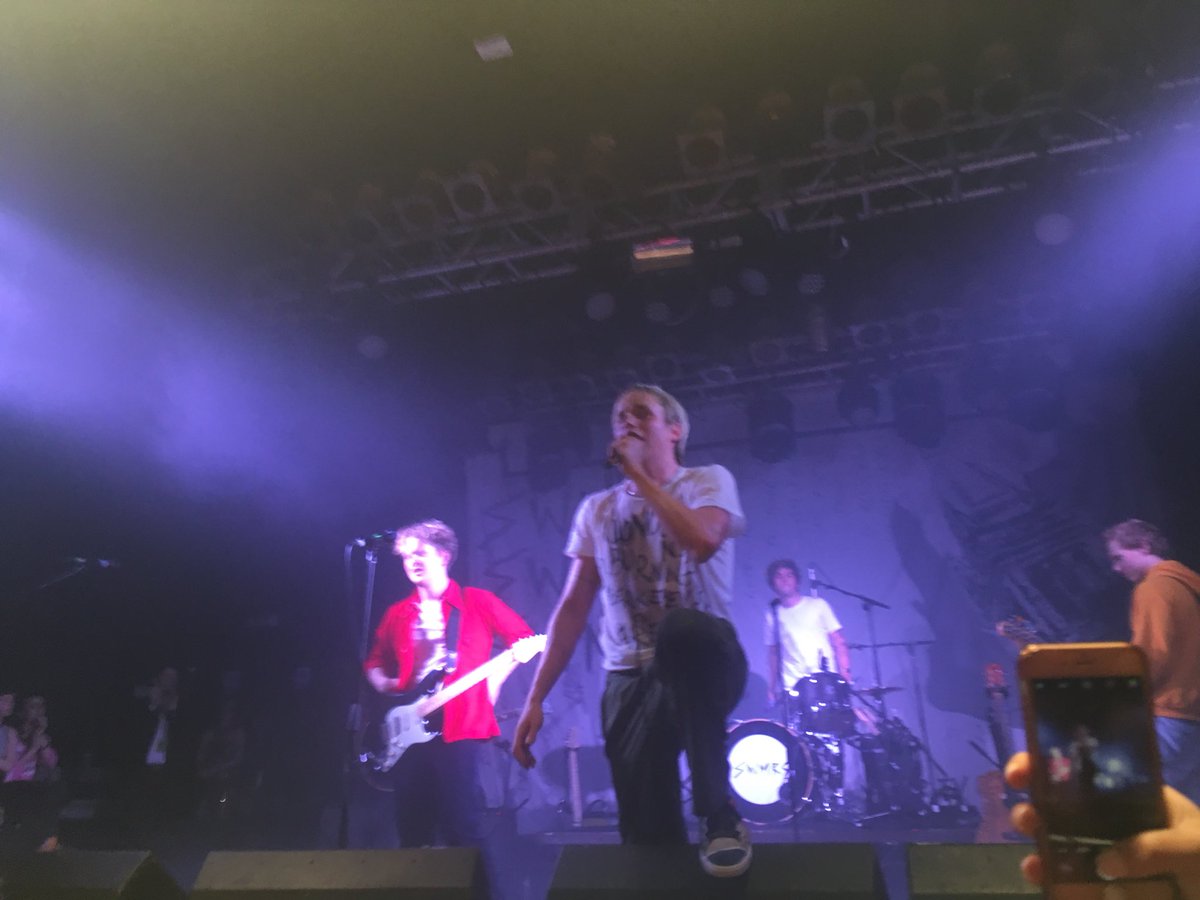 devil5pit's tweet image. @swmrs fans are a different type of species&amp;lt;3  @therealcoleyoly  @maxbeckaaa