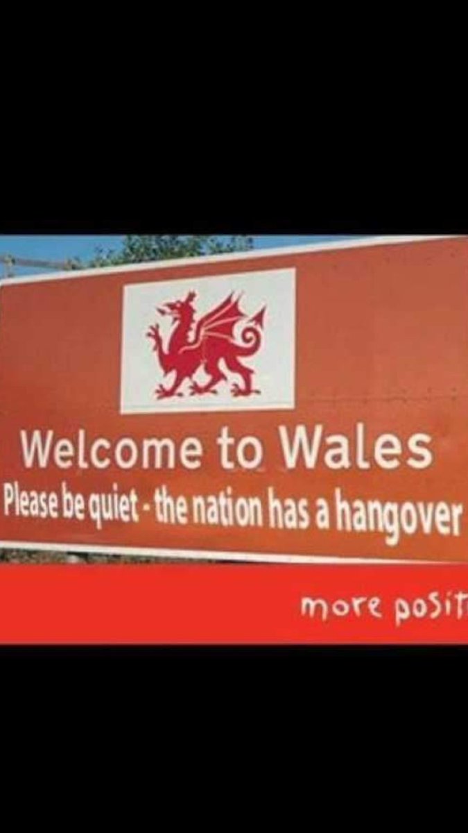 I see that the road signs on the English ' Welsh borders have already been changed #WALvIRE  #wru please drive through our country quietly and peacefully #6nations #6nations2019 #SixNations2019 #SixNationsRugby #GrandSlam #RugbyWorldCup2019