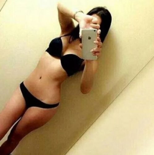 05306476302 Kendi yerimde görüşme yapıyorum atm olayı yok ücretleri peşin elden alıyorum Tek seans 150 çift seans yani saatlik 300 e görüşüyorum denersen pişman olmazsın