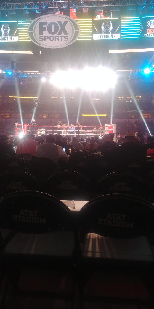 slaughterhaus1's tweet photo. We up in this bitch and betting every thing I own on @ErrolSpenceJr 
#pubsportsradio #teamspencejr
#boxing https://t.co/NFhA1JV2te