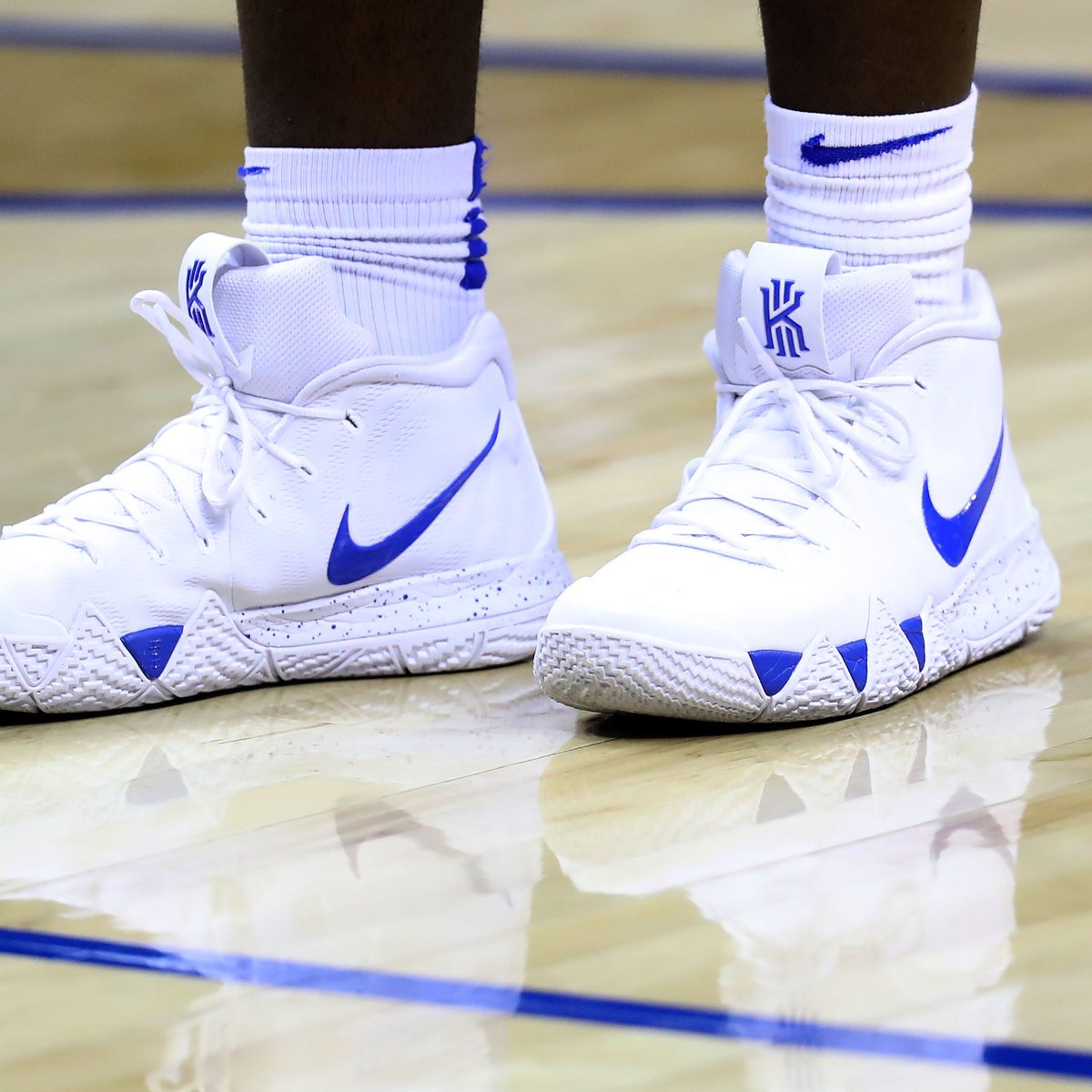 kyrie 4 duke pe