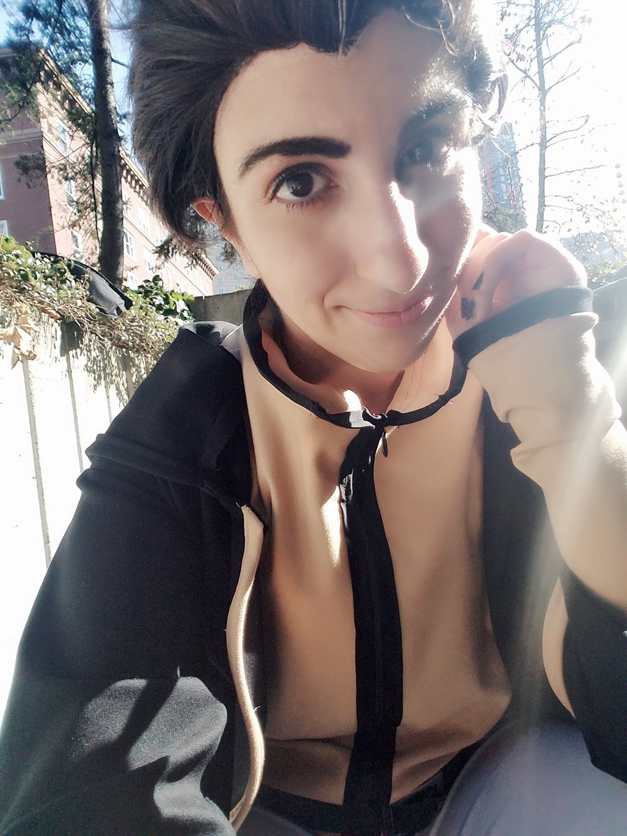 TsubarashiiCos's tweet photo. Happy birthday to the best crow boy in the world! @thedragonprince
#crowmaster #cosplay #thedragonprince #tdp #tdpcosplay https://t.co/bJq88PED9n