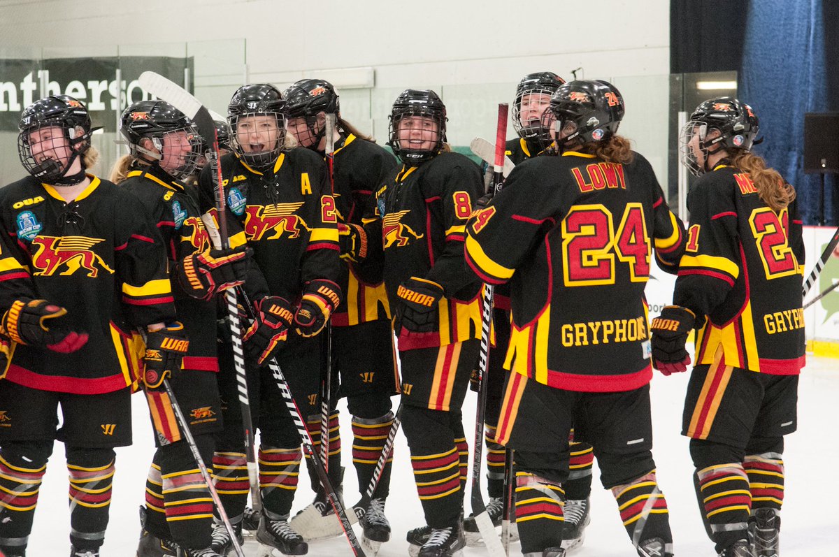 guelph_gryphons's tweet photo. 🏒WHKY RECAP: Gryphons score 5⃣ goals in the 1st period and win 5-0 over the Quebec champion Montreal Carabins to advance to the national title gm for the 1st time in school history! #GryphonPride #ChampSZN ➡️https://t.co/XRCHlDQ8pD
📸➡️Janessa Hogan/U SPORTS https://t.co/X8fEJjJny9