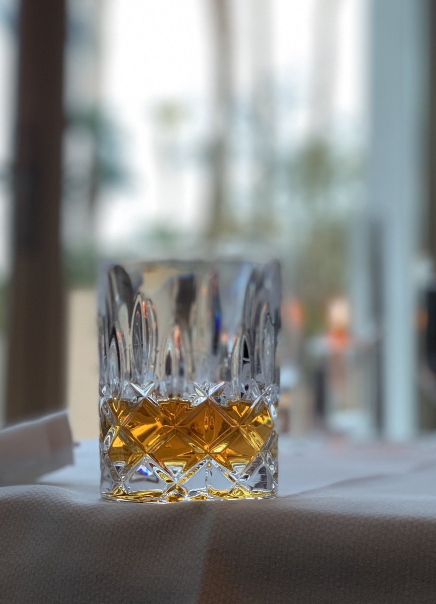 SuburbanMen's tweet photo. Officially starting the St. Patrick’s Day weekend at Aureole with a glass of Jameson Black Barrell, neat of course. #whisky #jameson #StPatricksDayWeekend #StPaddysDay #aureole #mandalaybay https://t.co/zIIDpn3YuR