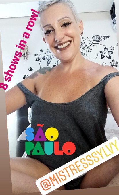 8 shows in a row! Who's next?! #cammodel #skype https://t.co/DVvqiUZnQB<a href="/tag/cammodel"class="tags">#cammodel</a><a href="/tag/skype"class="tags">#skype</a>