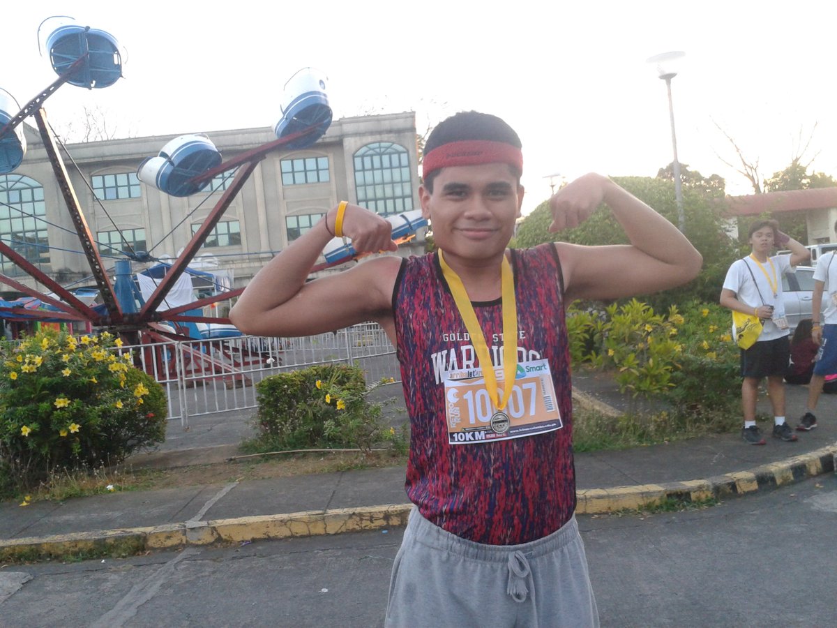 LncCntrrs's tweet photo. Some snapshots for FUNRUN 2019! #LetranCalamba40 #ALR2019 #RetroRun2019 https://t.co/7hn3JZF0Y4
