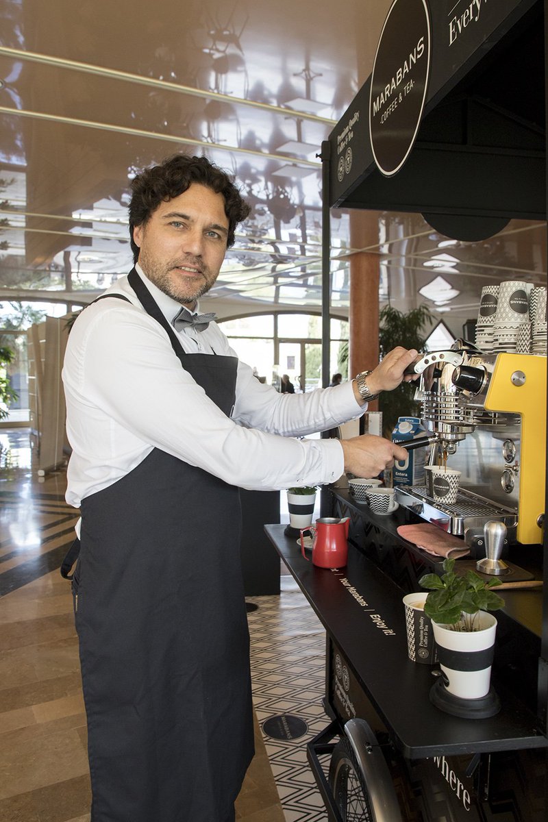 marabanscoffee's tweet photo. Estamos en #ProturChef, cita gastronómica en la que se ofrecen las mejores recetas de las grandes promesas de la gastronomía de España. #MarabansCoffee #Foodie https://t.co/fSafvKUXz9
