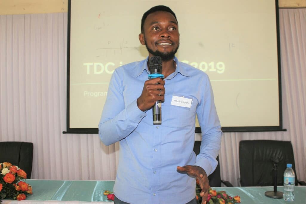 joseph4s_'s tweet photo. Was a honour to be a Speaker in the Tanzania Youth Digital Summit 2019 @digitaltanzania #TYDS2019 , organized by @dottanzania,  Tanzania ICT Commission @ict_commission and the Irish Embassy @IrlEmbTanzania. 

@TDCTanzania @TujengeTech @BunifuSpace https://t.co/FnOrp7heey