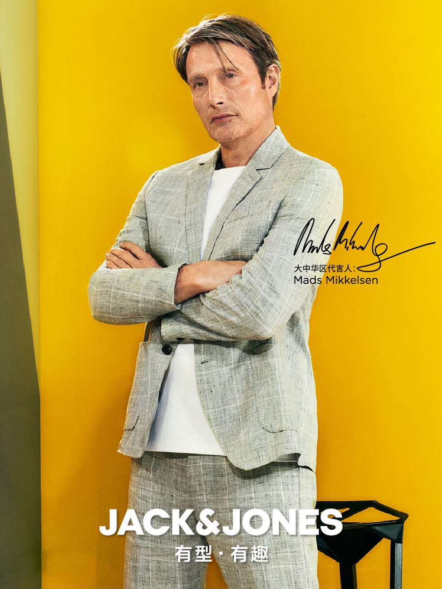 Mads Mikkelsen サイン入りブロマイド（海外製／ファンアイテム） cbwx8P5spbWv.jpg?width=768