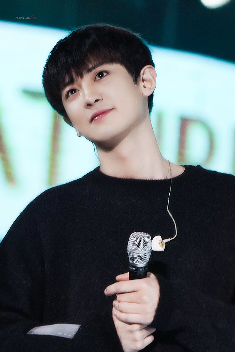 ShinHaWook2's tweet photo. Đẹp trai chuẩn mọi góc nhìn
#TeamEXO
#TwitterBestFandom
#SoompiAwards
@weareoneEXO https://t.co/vzfpQegaOM